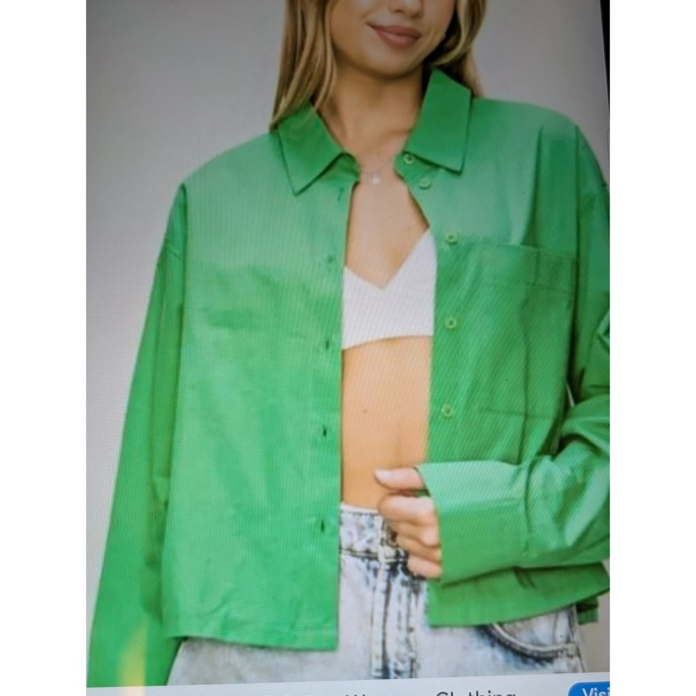 COCO The Shop Womans Crop Blouse Size Large Top Button‎ Up Green Long Sleeve